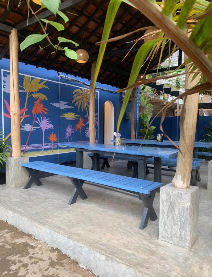أونا واتونا Daffodil Restaurant & Holiday Resort المظهر الخارجي الصورة