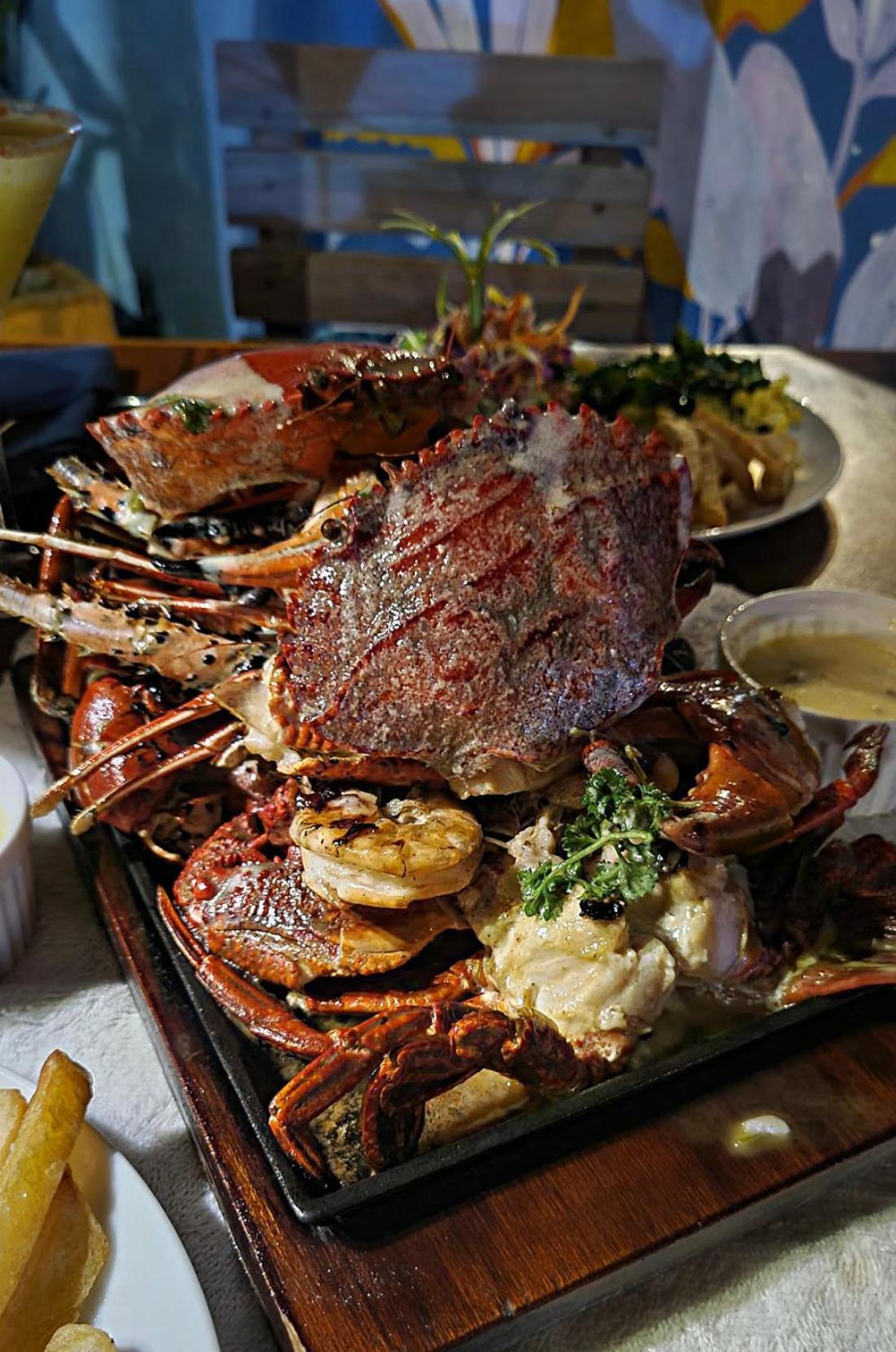 أونا واتونا Daffodil Restaurant & Holiday Resort المظهر الخارجي الصورة