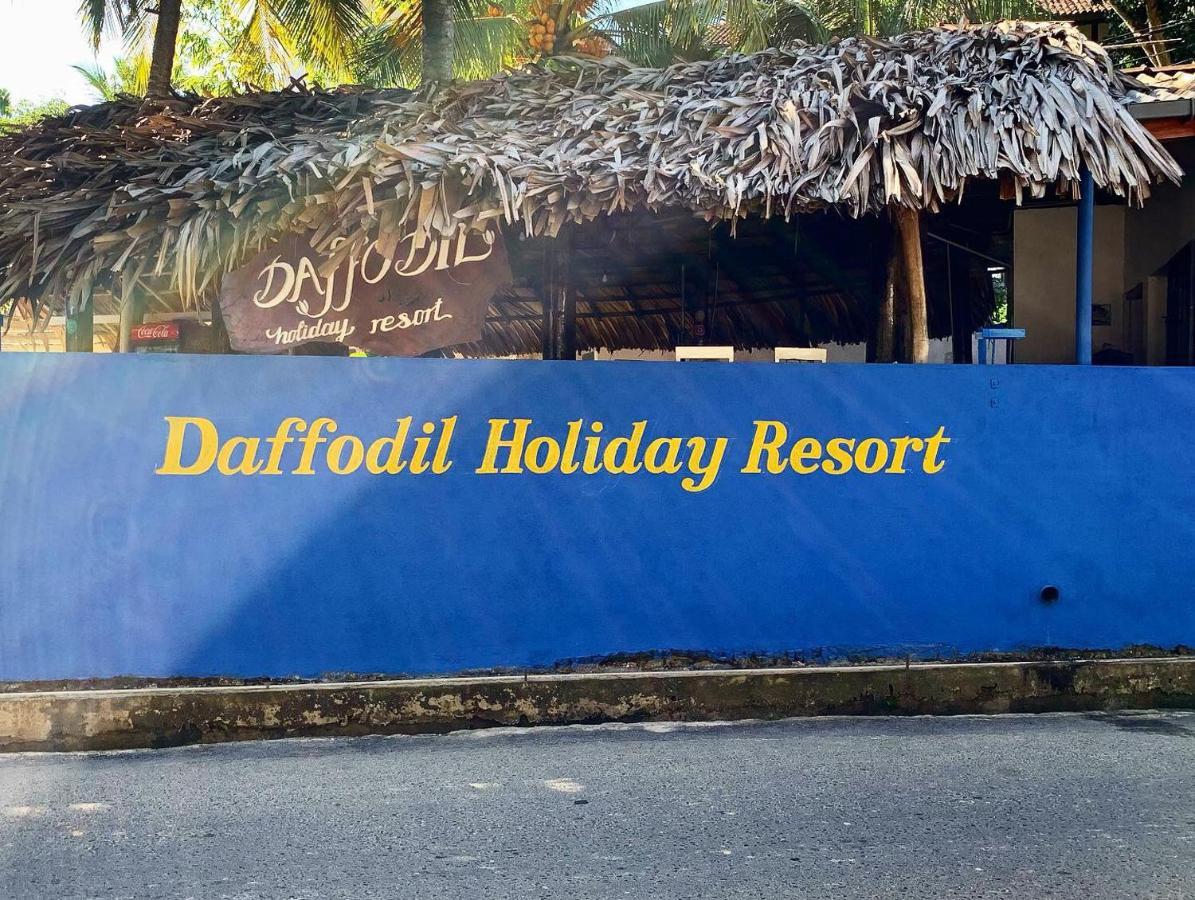 أونا واتونا Daffodil Restaurant & Holiday Resort المظهر الخارجي الصورة